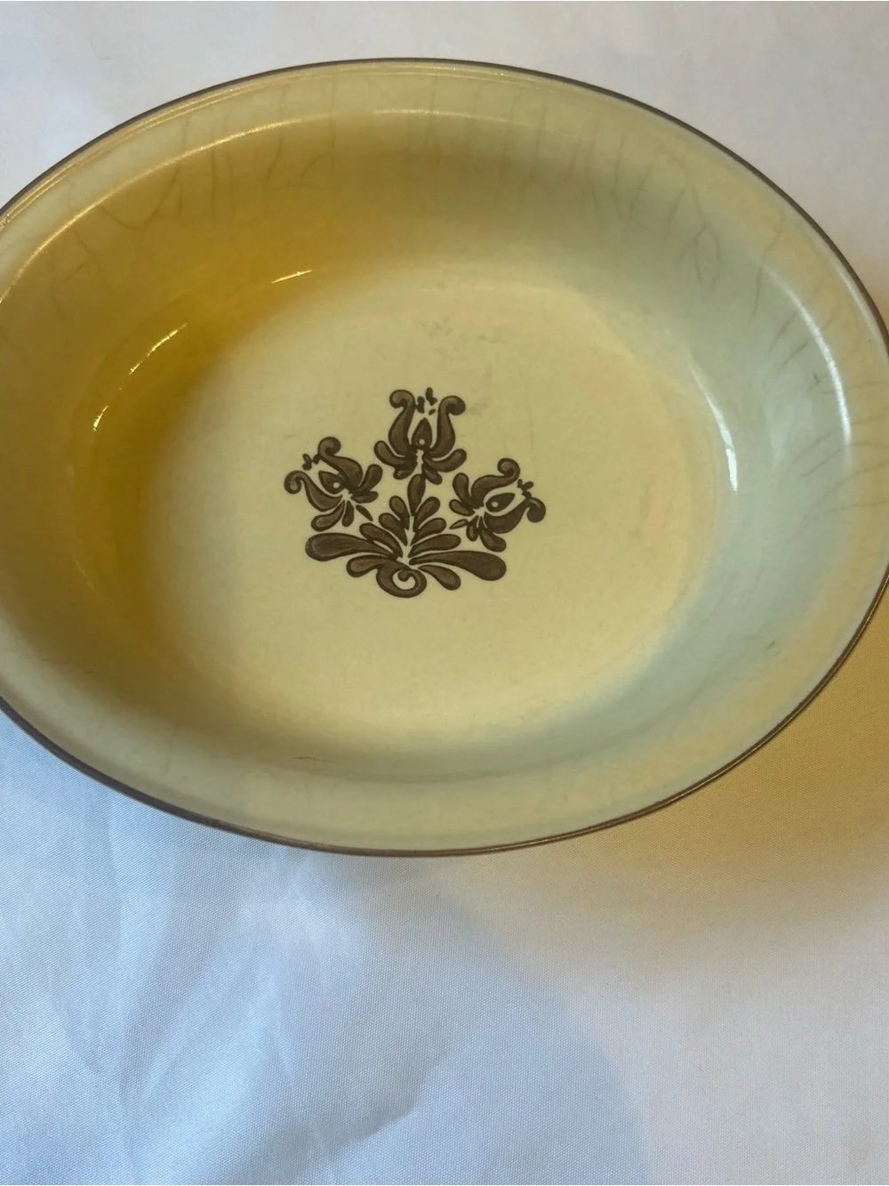 Vintage Pfaltzgraff Ceramic Serving Bowls with Decorative Medallion  set of 2